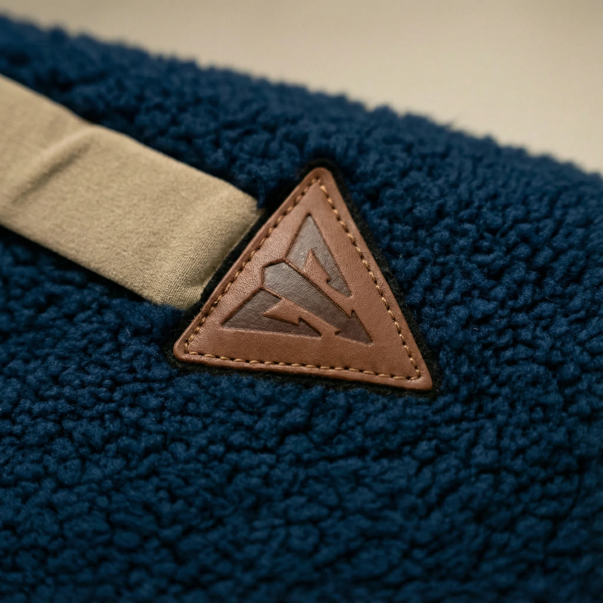 Klettwatt Patch · Kinder Premium Sherpa Jacke - Image 11